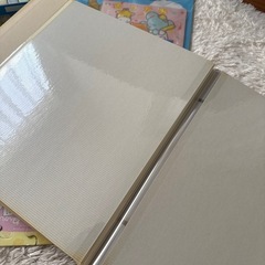 しまじろうパズル、漢字練習帳、自由画帳、アルバム、絵の具等の画像