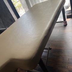 施術　マッサージ　整体　ベット　ベッド　マッサージの画像
