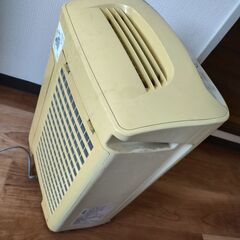 【無料0円】引取限定 中古 SHARP プラズマクラスター 加湿空気清浄機 KC-A50-Wの量販店オリジナルモデル【KC-500Y4-W】ホワイトの画像