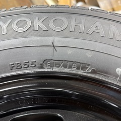 NV350 キャラバン 純正ホイール タイヤの画像