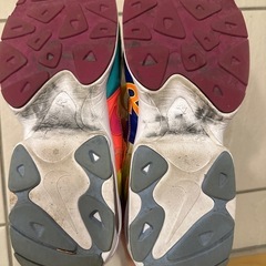 東京限定NIKEスニーカーの画像