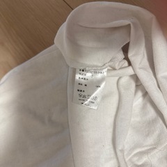 白シャツの画像