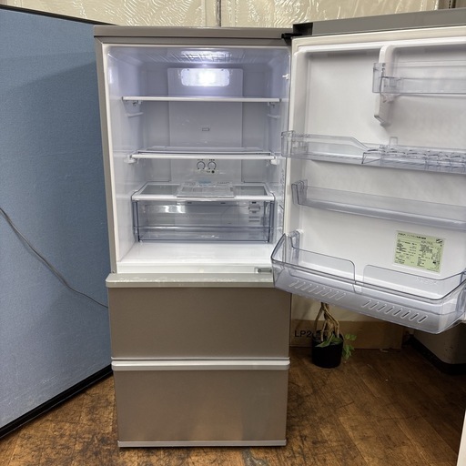 I716 ? ジモティー限定価格！AQUA 冷蔵庫 (272L) ⭐ 動作確認済