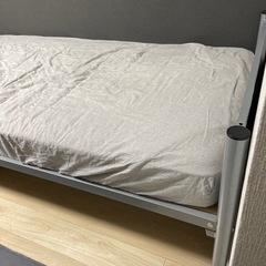 シングルベッドの画像