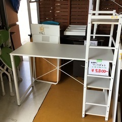 右棚付ワークデスク　机　テーブル　中古品の画像