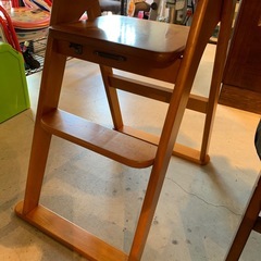 店舗・出張買取実施中★ミッフィー　キッズ用チェアー　椅子　木製　折りたたみ式の画像