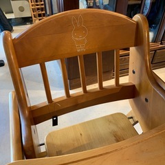 店舗・出張買取実施中★ミッフィー　キッズ用チェアー　椅子　木製　折りたたみ式の画像