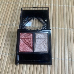 美品 KATE アイシャドウの画像