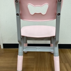 【トレファクマーケット久喜店】小さな子供がいるご家庭にお勧め！　キッズデスク&チェアの画像