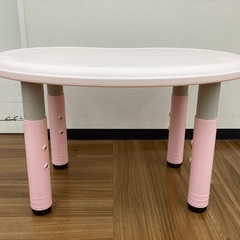 【トレファクマーケット久喜店】小さな子供がいるご家庭にお勧め！　キッズデスク&チェアの画像