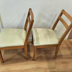 ニトリ　ダイニングチェア２脚セット　（1脚なら500円）幅45✕奥行50✕高さ82の画像