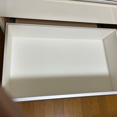 食器棚の画像