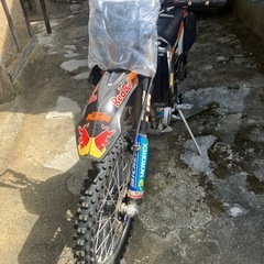 ktm250exc R オフロード バイクの画像