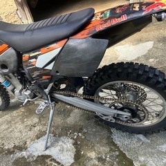 ktm250exc R オフロード バイクの画像