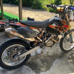 ktm250exc R オフロード バイクの画像