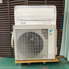 K06482　中古エアコン ダイキン 2019年製 主に20畳用 冷房能力 6.3KW / 暖房能力 7.1KWの画像