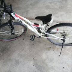 クロスバイクの画像