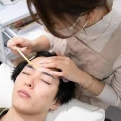 【基本給25万超】新規オープン店アイブロウリスト完全週休二日制！交通費全額支給！特別賞与年2回の画像
