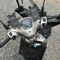 リード125 JF4 USB4口大型リアBOX付 屋根ルーフ　自賠責令和10年までの画像