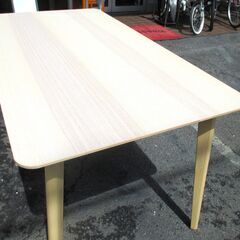 IKEA イケア ダイニングテーブル 4人掛け用 LISABO 803.657.17 アッシュ材突き板 木製 横幅140㎝×縦幅78㎝×高さ74.5㎝ 配達可の画像