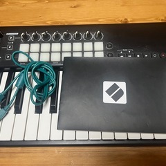 NOVATION  Keyboard  Launchkey 61MK2の画像