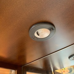 店舗・出張買取実施中★両開き　木製キャビネット　飾り棚　ガラス一段なしの画像