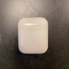 AirPods2 本体　充電ケース　保護カバー付きの画像