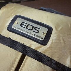 カメラバッグ キヤノン EOS ベージュ ショルダーバッグ 中古 Canon 札幌市東区 新道東店の画像