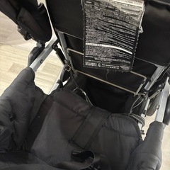 Joovy Caboose Ultralight ベビーカー 2人乗りの画像