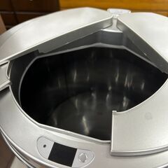 【リユ-スのサカイ広島石内店】ジモティ割！/自動開閉ゴミ箱/ZITA/クリ-ニング済み/HG-7169/広島市 家電　佐伯区 家電　南区 家電　西区 家電　東区 家電　中区 家電　安佐南区 家電　安佐北区 家電　安芸区 家電　府中町 家電　海田町 家電　熊野町 家電　坂町 家電　廿日市市 家電の画像