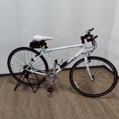 GIANT ESCAPE R3 サイズ:S(適性身長 約160cm～約175cm) ホワイト クロスバイクの画像
