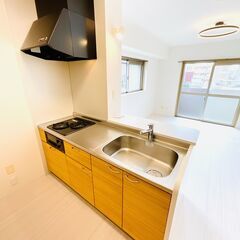 初期費用0円♪即入居♪ﾘﾉﾍﾞ済ｶｳﾝﾀｰｷｯﾁﾝ1K/32㎡、ﾈｯﾄ無料、P1台無料、ｼｭｰｽﾞｲﾝｸﾛｰｾﾞｯﾄ付、写真多数、家電4点セット有、24Hｽｰﾊﾟｰ/ｺﾝﾋﾞﾆ5分、鉄筋ｺﾝｸﾘｰﾄ、管理費込で5万円未満、2人入居OK！外国人の方OK！事務所使用OK！ − 静岡県