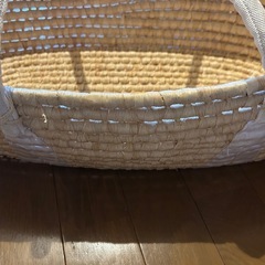 赤さんカゴの画像