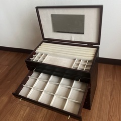 アクセサリーボックスの画像