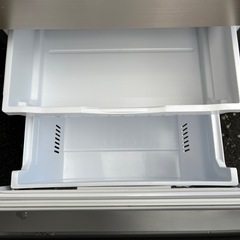 日立 冷蔵庫 265L R-27NVシャンパン 3ドア 右開き HITACHI 冷凍冷蔵庫 スリム 幅54cm 冷蔵庫の画像