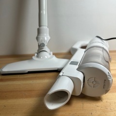 サイクロン式　電気掃除機の画像