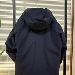 UNIQLO フード付きジャケット／メンズ M（ネイビー）の画像