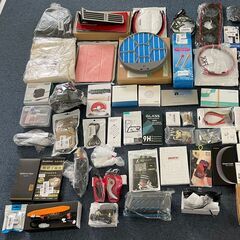 【まとめ売り66点】生活雑貨 イヤホン スマホケース などの画像