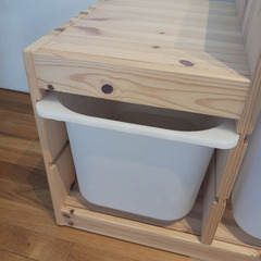 IKEA TROFAST トロファスト 子供 収納 棚の画像
