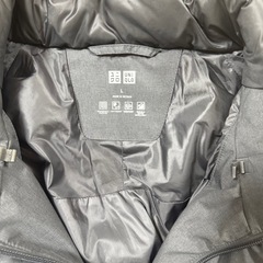 UNIQLO フード付きダウンジャケット／メンズ L（ブラック）の画像