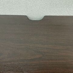 【お譲りします】ダークブラウンのシンプル木製デスク（引き出し付き）の画像