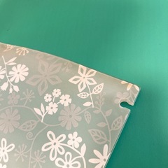 バスチェア！ホワイト花柄！滑り止めゴムなしの画像