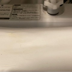 Hisense 洗濯機 HW-E5503（熱によるへこみ有）の画像