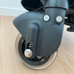 ベビーカーステップボード(ハンドル、サドル付き) の画像