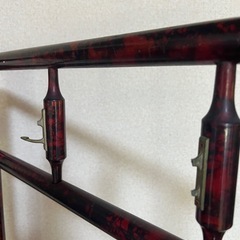 お話中　木製着物掛け の画像
