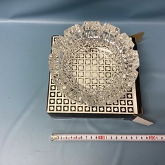 2509-17  クリスタルガラス製灰皿の画像
