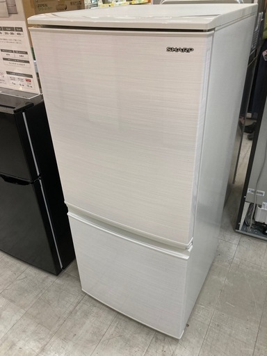 取りに来れる方限定！SHARPの２ドア冷蔵庫です！