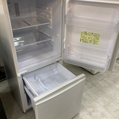 取りに来れる方限定！SHARPの２ドア冷蔵庫です！の画像