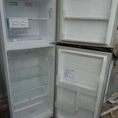 ハイセンス　227L 2ドア冷凍冷蔵庫　HR-B2301　中古の画像