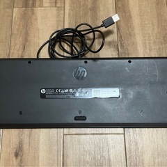 HP有線キーボードマウスの画像